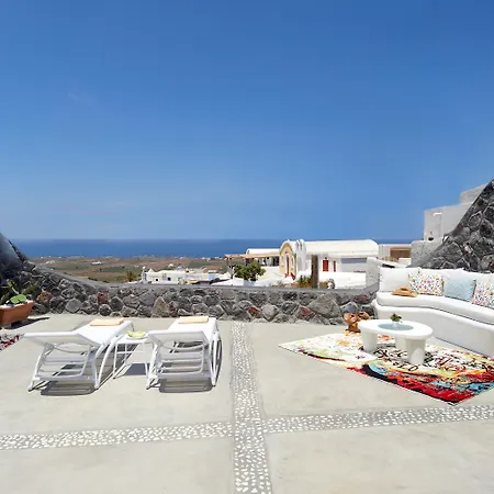 Mellow Luxury Cave Oia (Santorini)