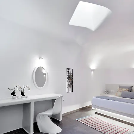 Otel Mellow Luxury Cave Oia